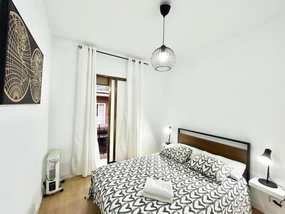 Plaza Rio A Apartment Madrid Exterior foto